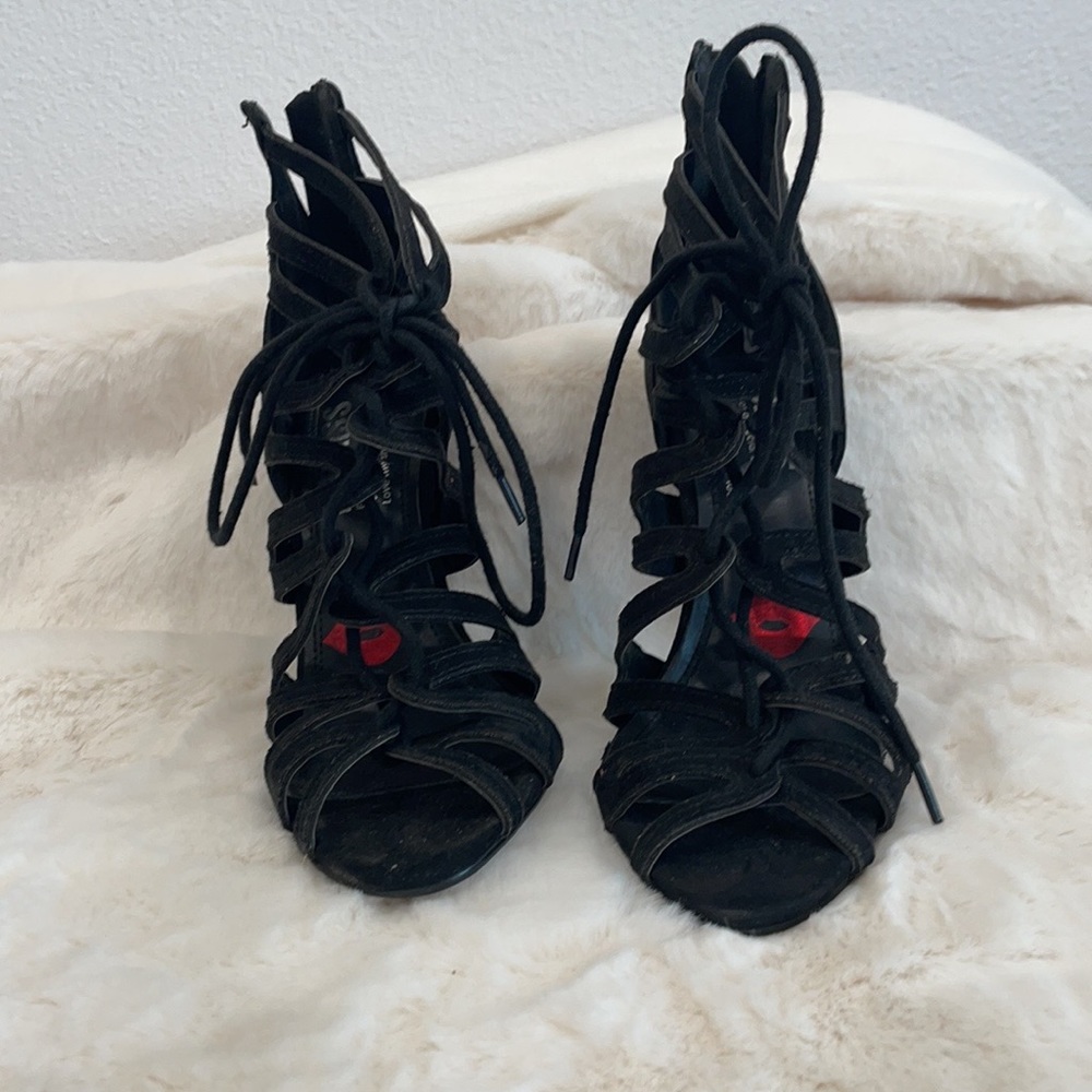 Laced heels
